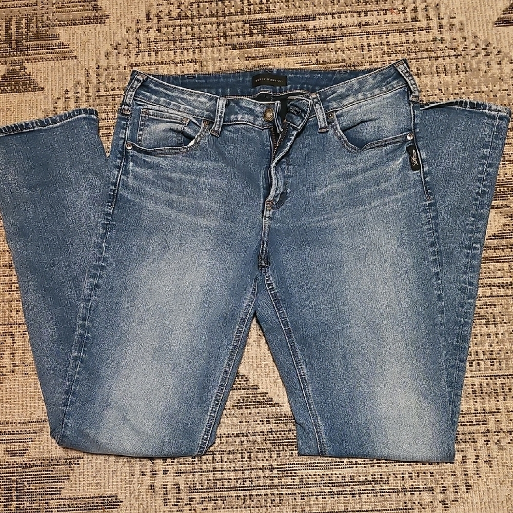 Silver Jeans Blue Straight Leg Denim with Authentic Fading